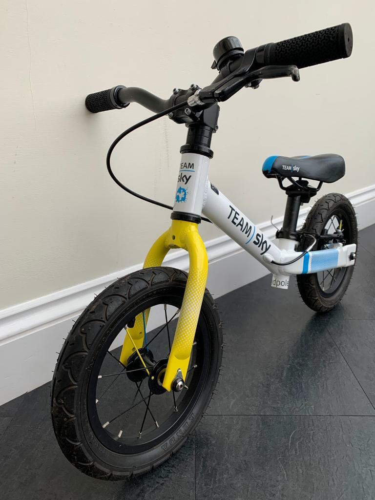 frog team sky balance bike